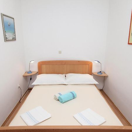 Apartments Viki 特罗吉尔 外观 照片